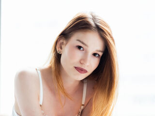 topless girl ZoeCao
